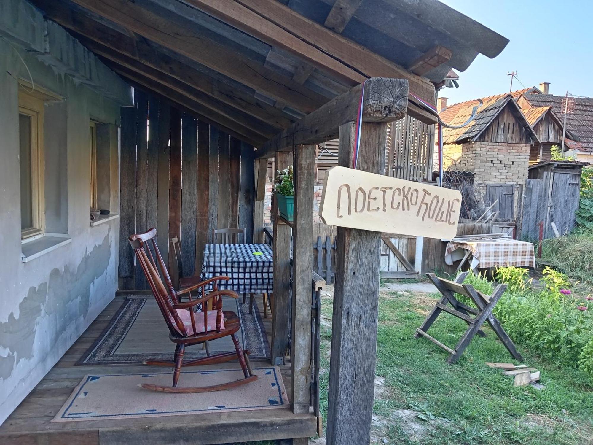 "Poetsko Cose" Nikole Tesle 86 Guest House Morovic Bagian luar foto